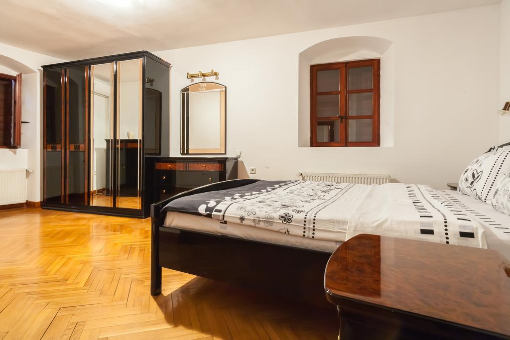 Villa & Apartments Perasto Extérieur photo