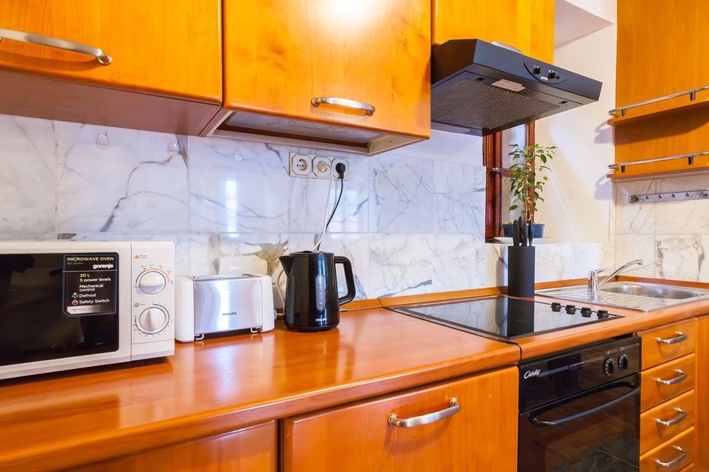 Villa & Apartments Perasto Extérieur photo